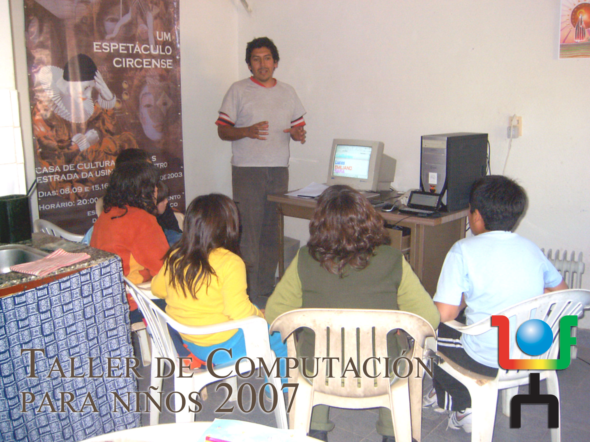 Sala de computación comunitaria